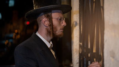 חיים יודל ווייס בקליפ בכורה: "מיין לעכטעלע"