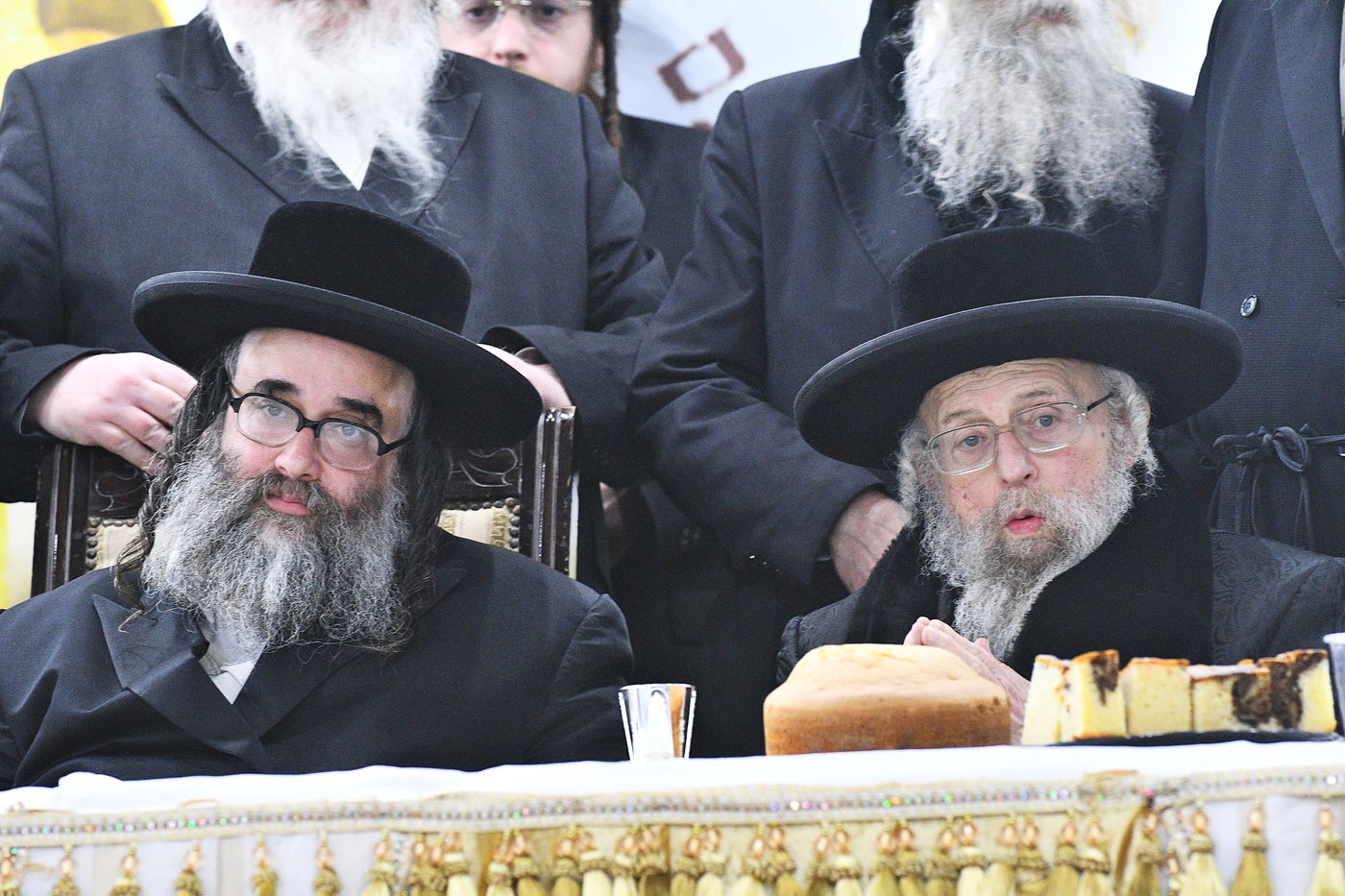 האדמו"ר מפינסק קרלין במסיבת כ"א כסלו בסאטמר ירושלים