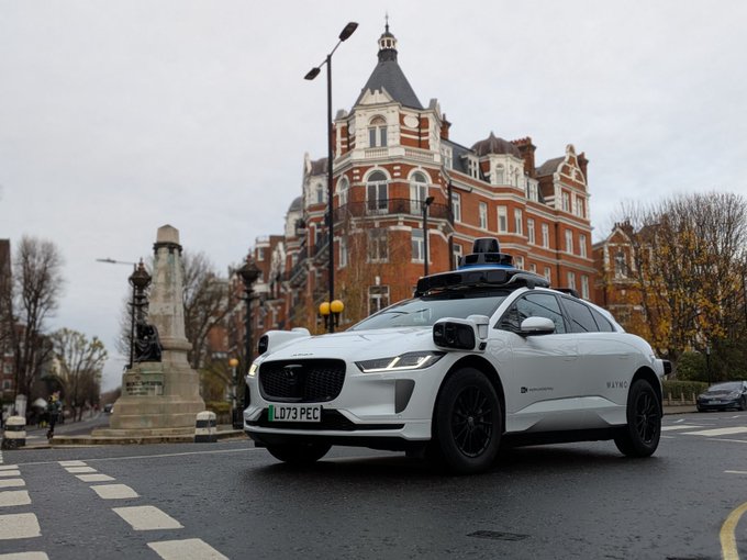 מוניות Waymo