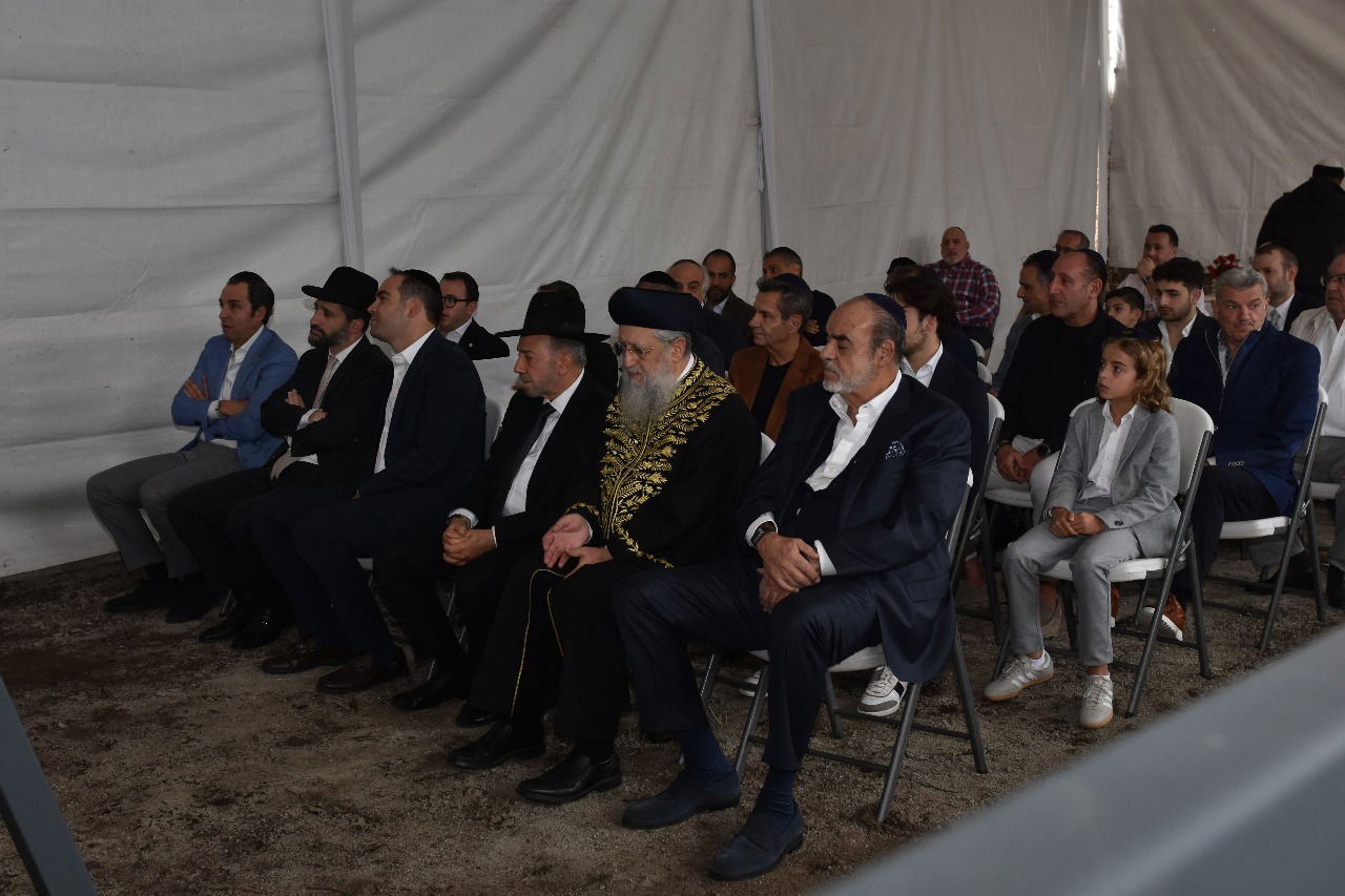 הראשל"צ הגר"ד יוסף בביקור במקסיקו