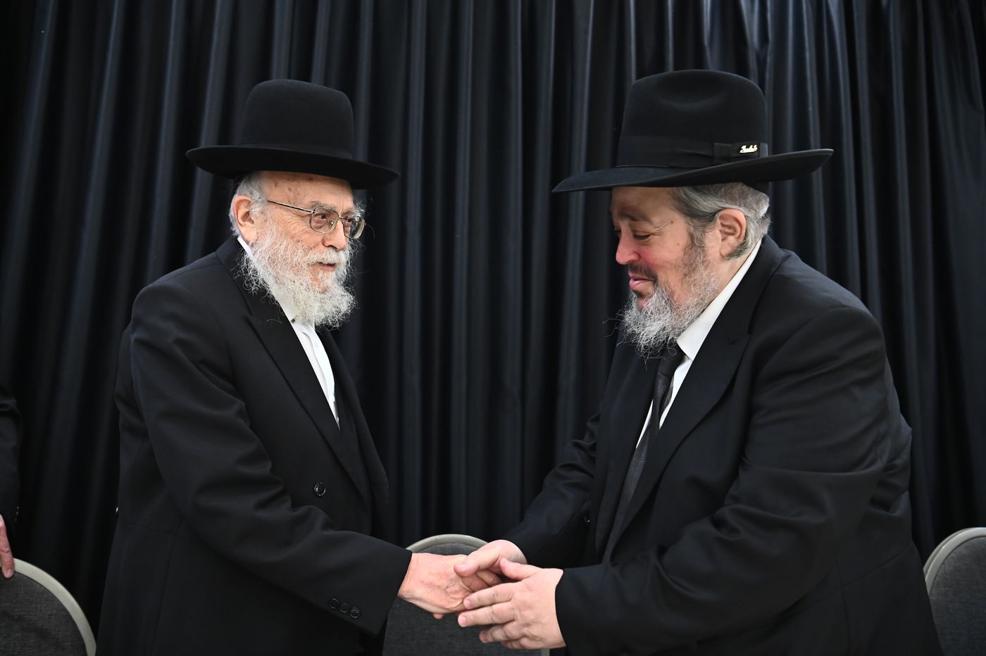 שמחת נישואי בנו של הרב יצחק קורלנסקי עם נכדת רבי שריאל רוזנברג