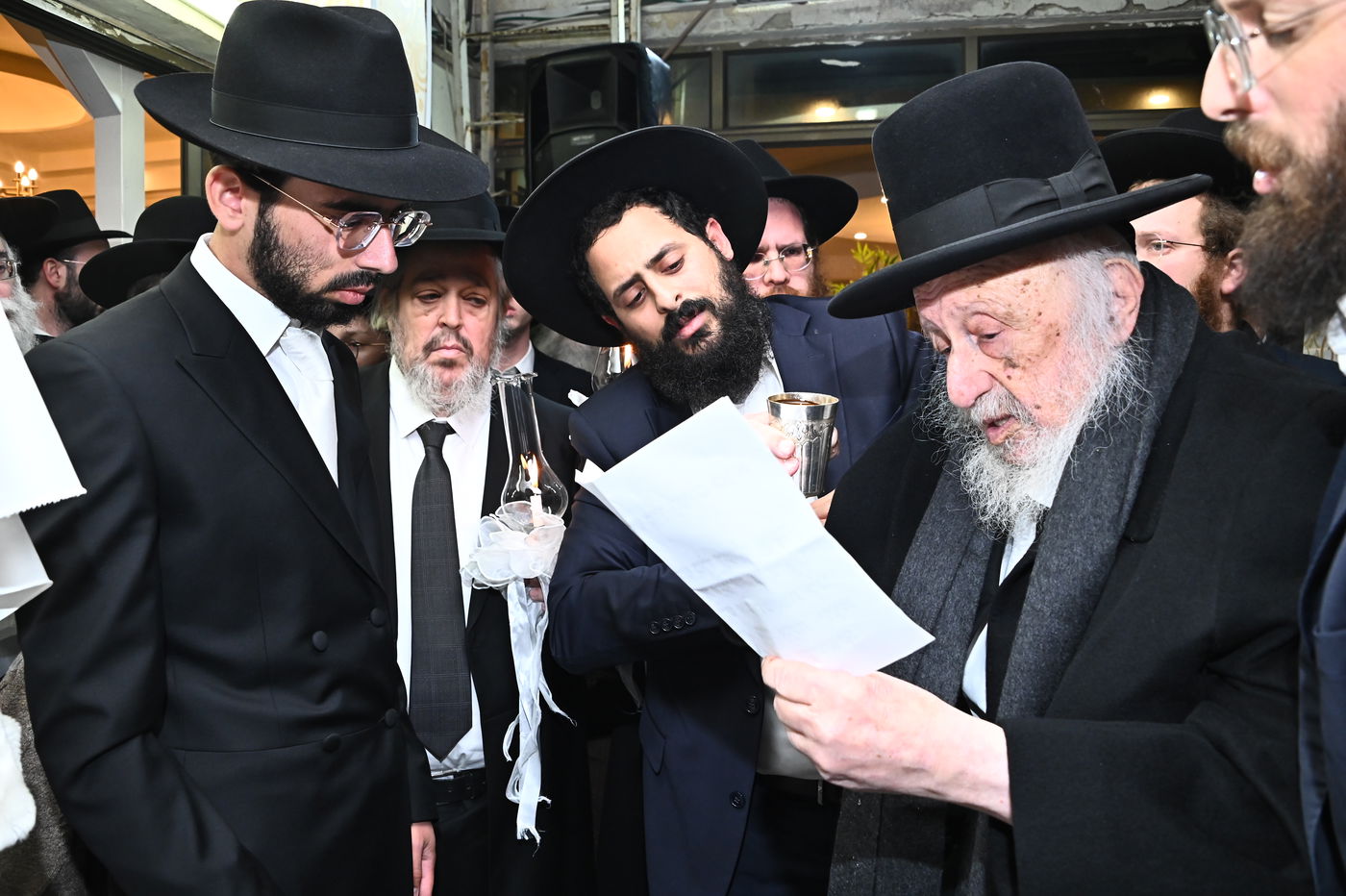 שמחת נישואי בנו של הרב יצחק קורלנסקי עם נכדת רבי שריאל רוזנברג