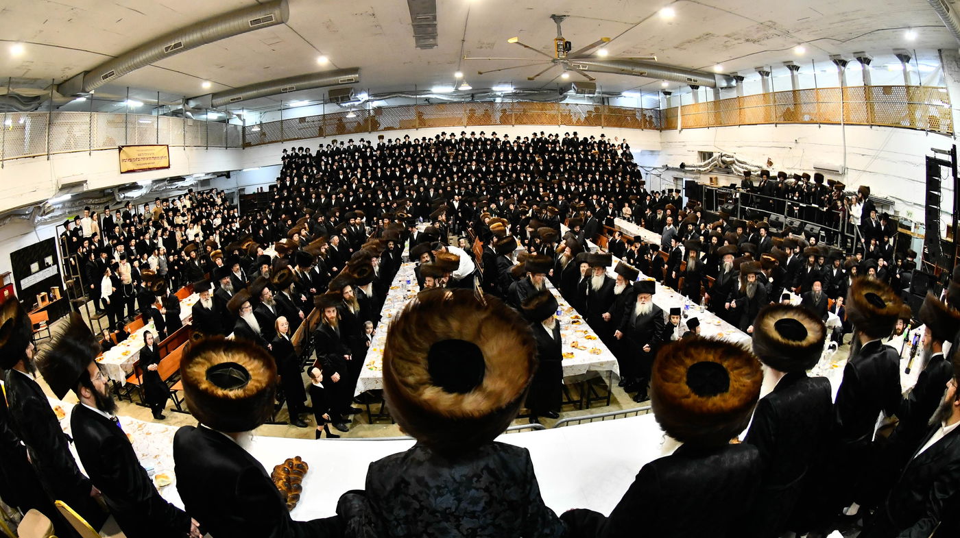 שמחת בית מכנובקא בעלזא - ערלוי - שידלובצא