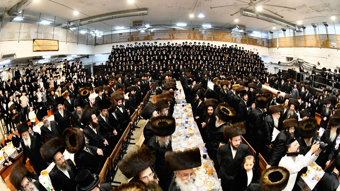 שמחת בית מכנובקא בעלזא - ערלוי - שידלובצא