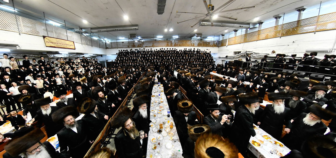 שמחת בית מכנובקא בעלזא - ערלוי - שידלובצא