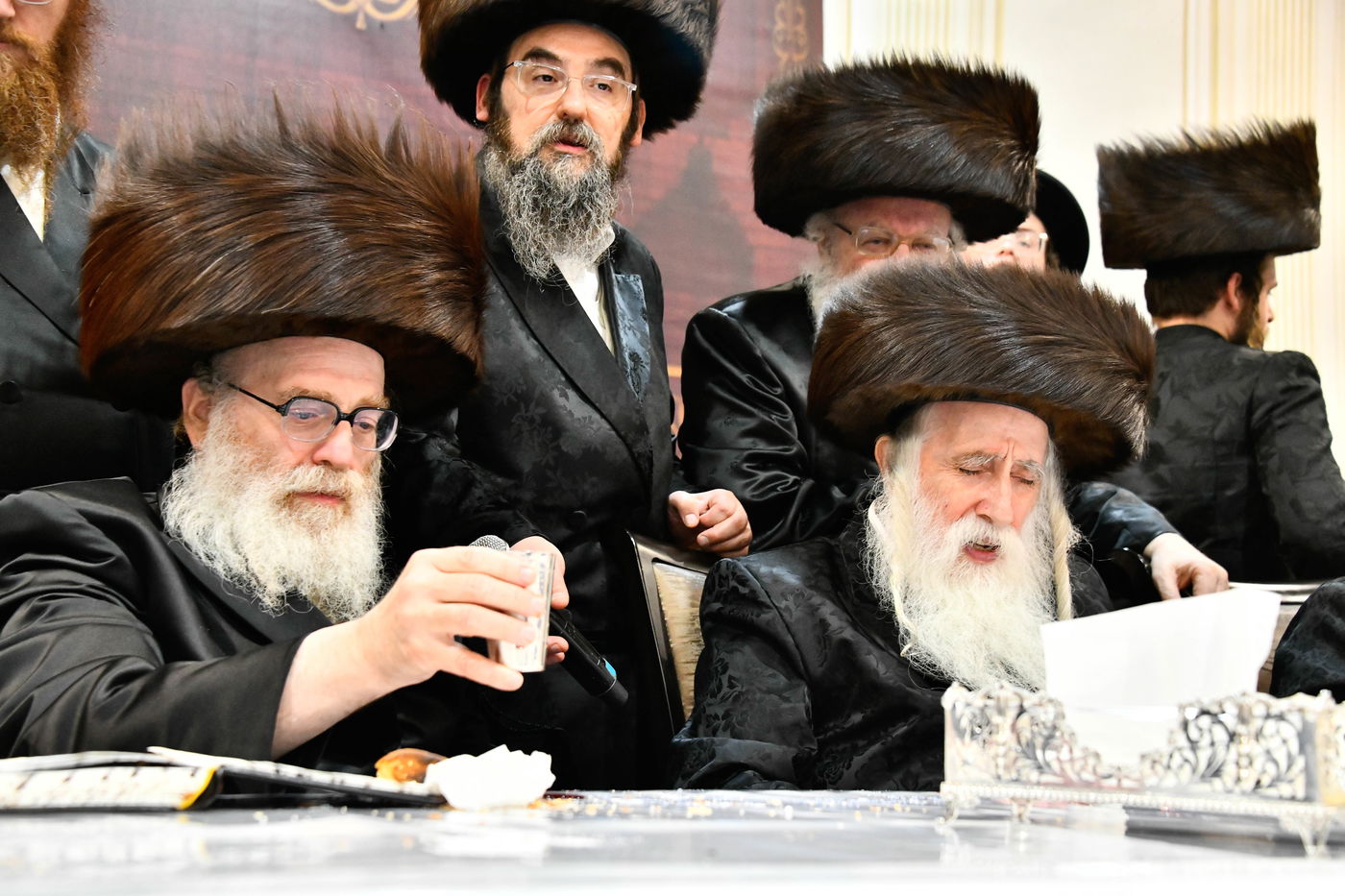 שמחת בית מכנובקא בעלזא - ערלוי - שידלובצא