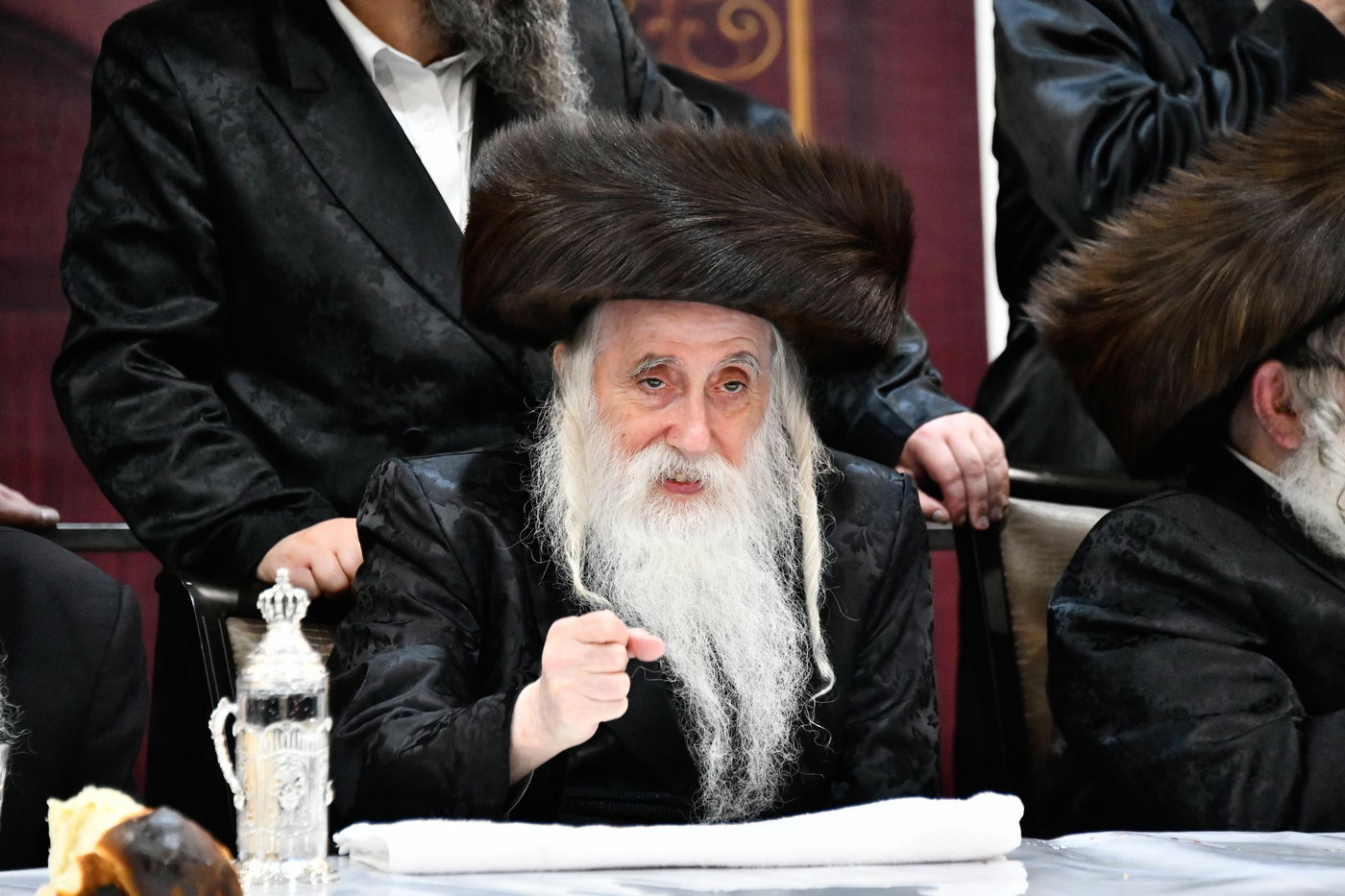 שמחת בית מכנובקא בעלזא - ערלוי - שידלובצא