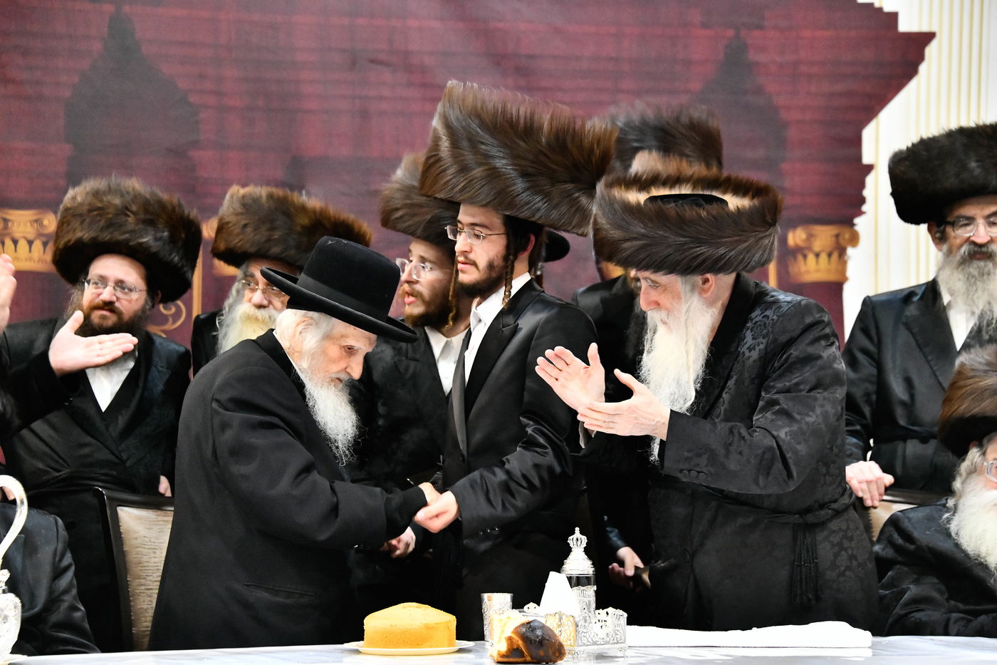 שמחת בית מכנובקא בעלזא - ערלוי - שידלובצא