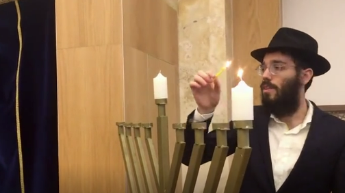 הדלקת נרות באוסטרליה בשנים עברו