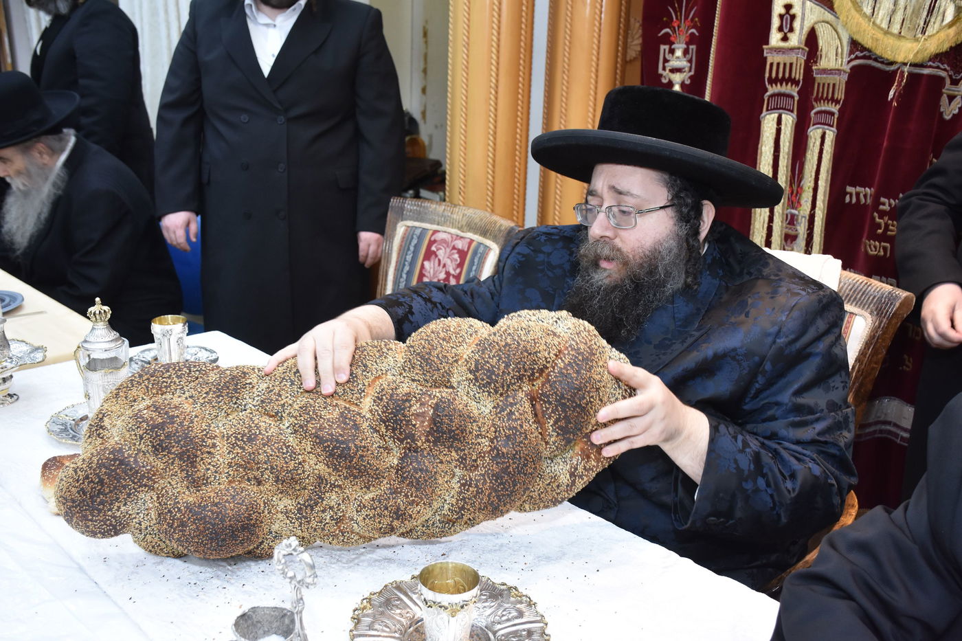 הילולא קדישא בצאנז ז'מיגרד 