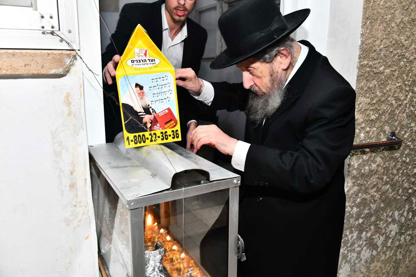 גדולי הדור מתפללים על תורמי ועד הרבנים