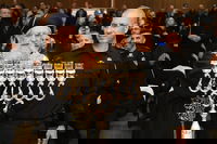 הראשון לציון בהדלקת נר בבתי הכלא