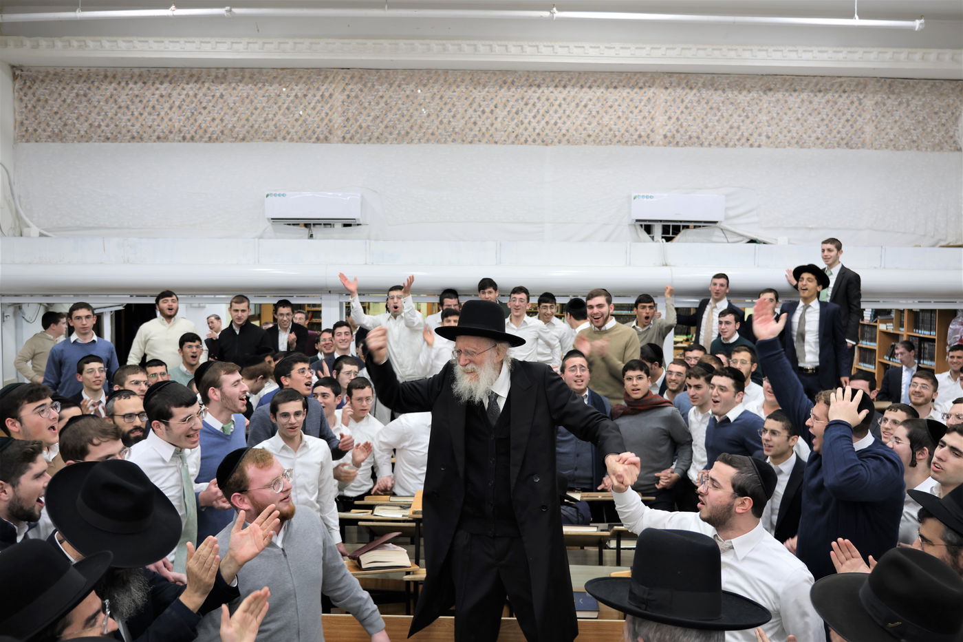 סיום הש''ס בישיבת 'רנה של תורה' בכרמיאל