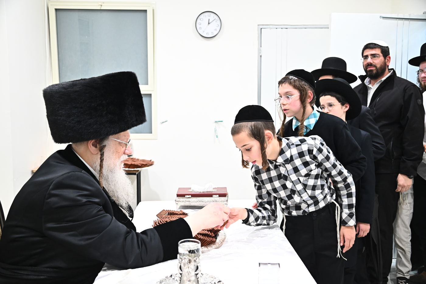 שמחת בר המצווה לנכד האדמו"ר ממודז'יץ