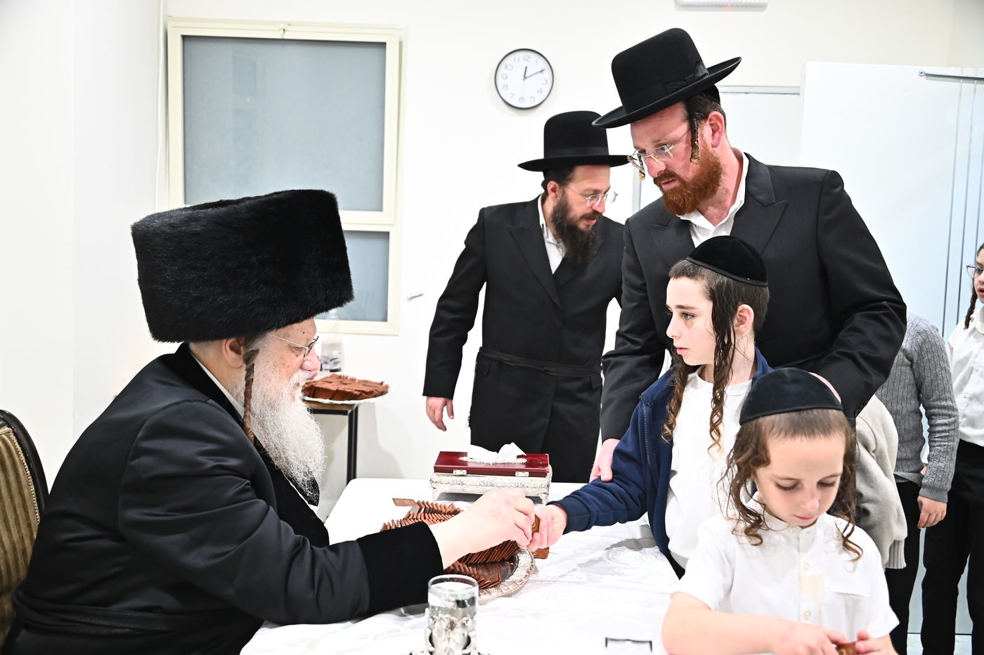 שמחת בר המצווה לנכד האדמו"ר ממודז'יץ