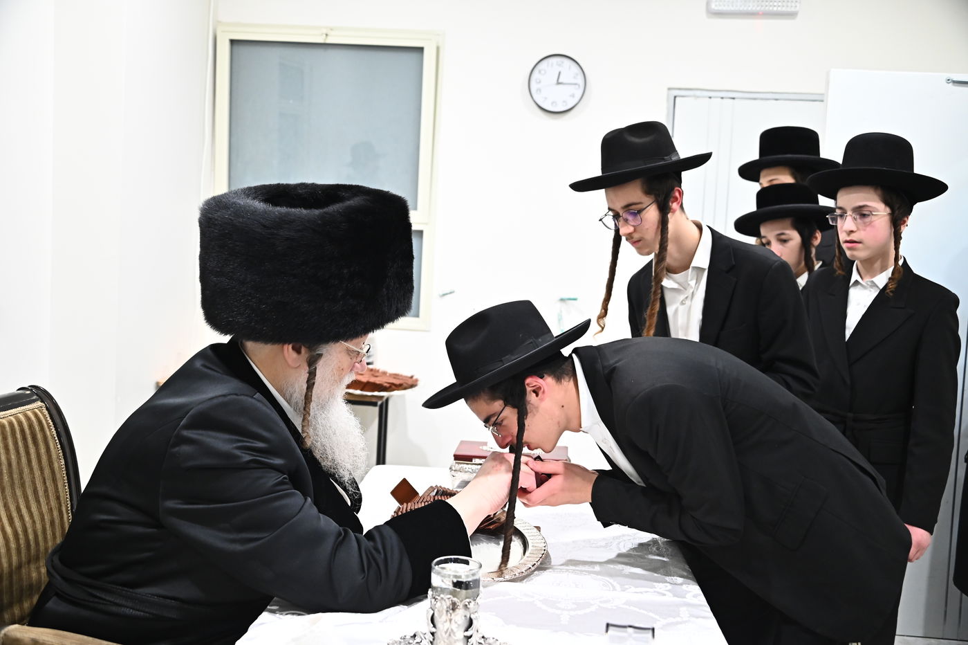 שמחת בר המצווה לנכד האדמו"ר ממודז'יץ