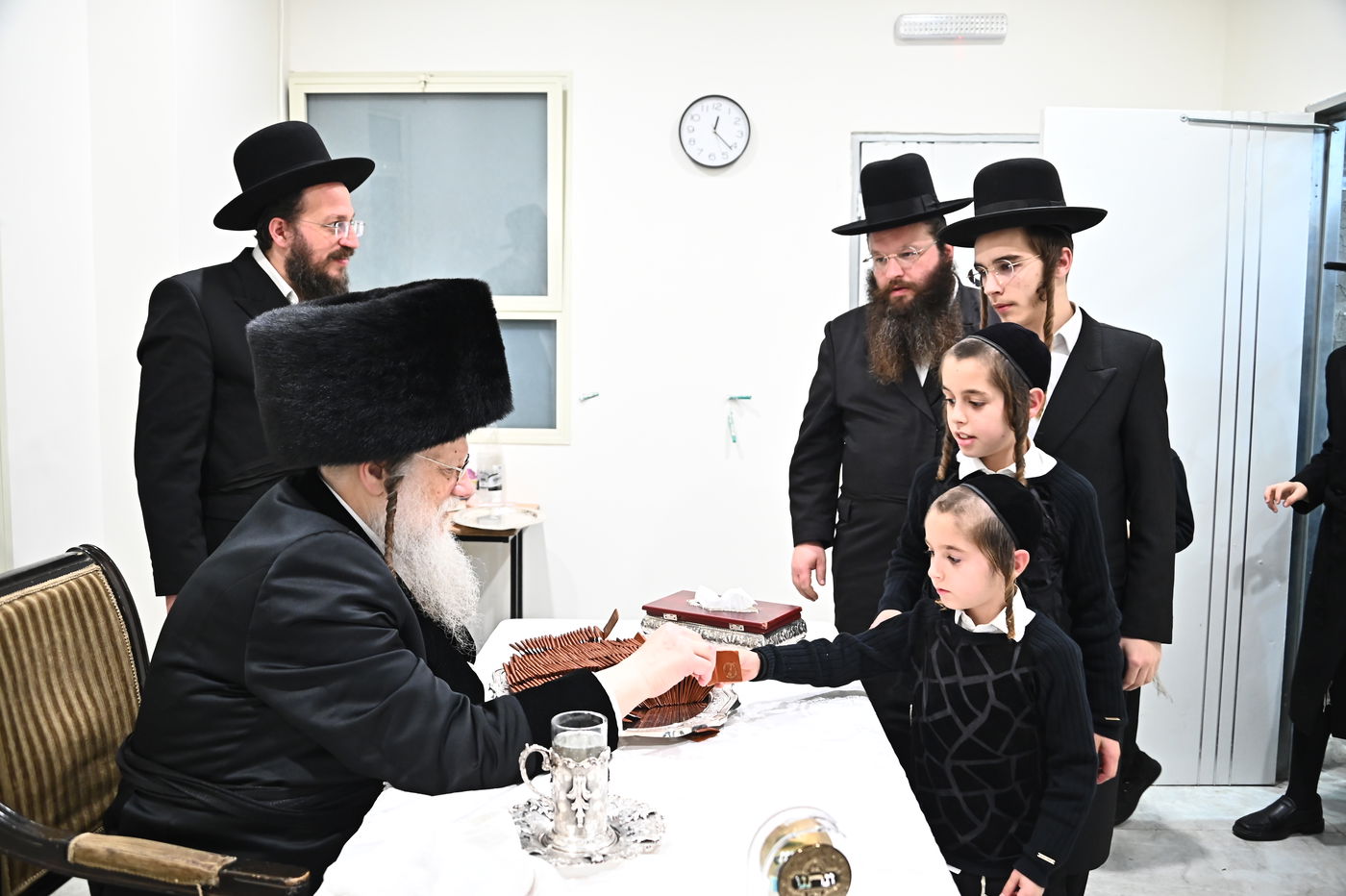 שמחת בר המצווה לנכד האדמו"ר ממודז'יץ