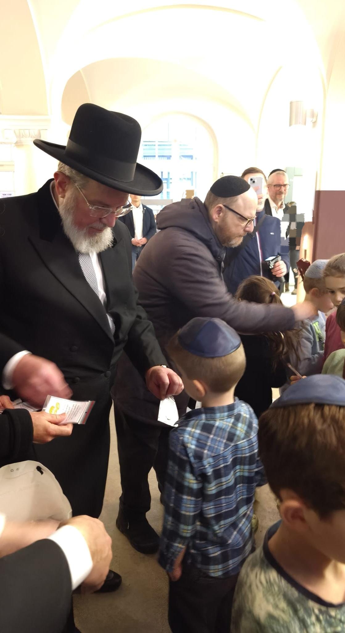 הגר"ק בר בביקור בברלין