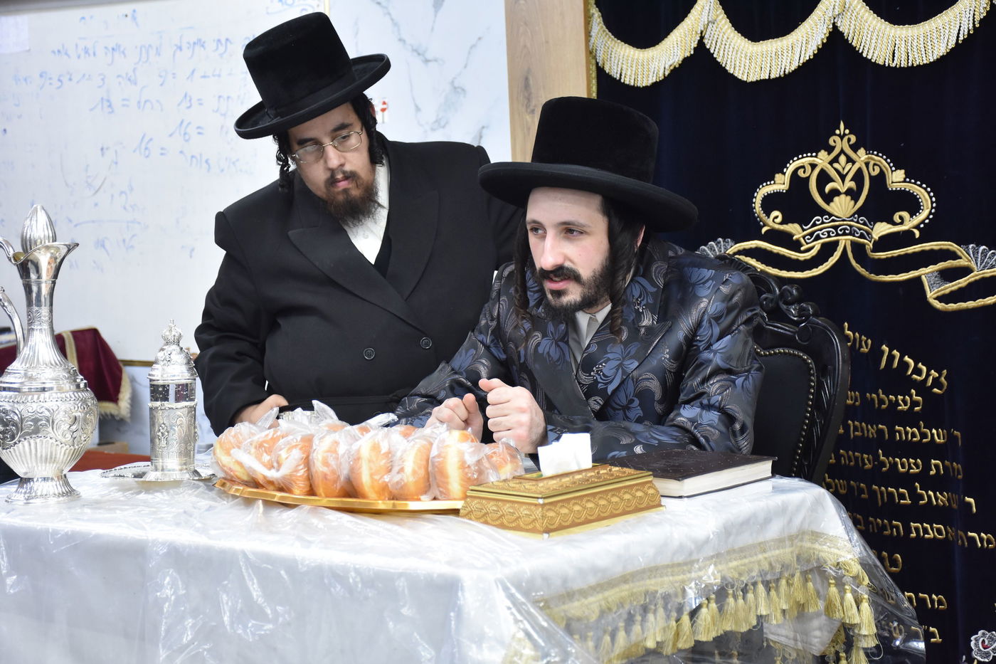 הדלקת נרות חנוכה במבקשי השם