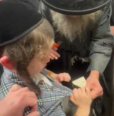 קריעה ליתומים