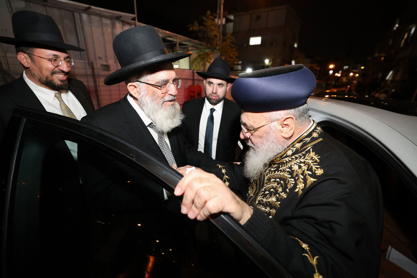 הראשל"צ הגר"י יוסף בביקור בישיבת 'אור אברהם'