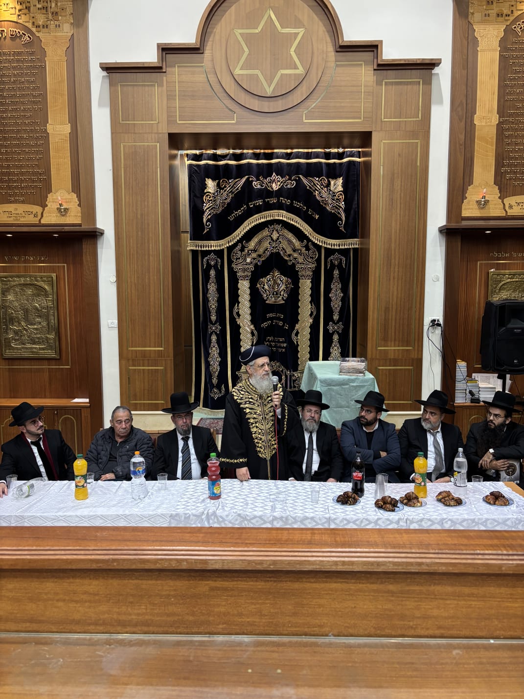 אורה של תורה: מסיבת חנוכה וטקס הסמכה לרבנים החדשים ב'נס ציונה'