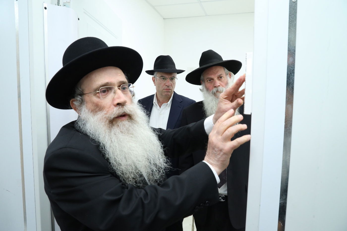 חנוכת הבית בישיבת אורחות חיים