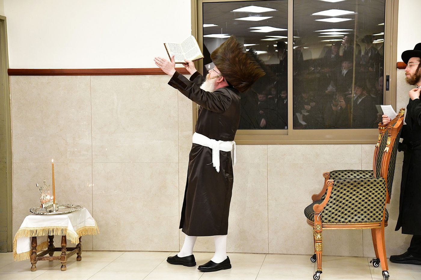 חנוכה בחצה"ק קרעטשניף קריית גת