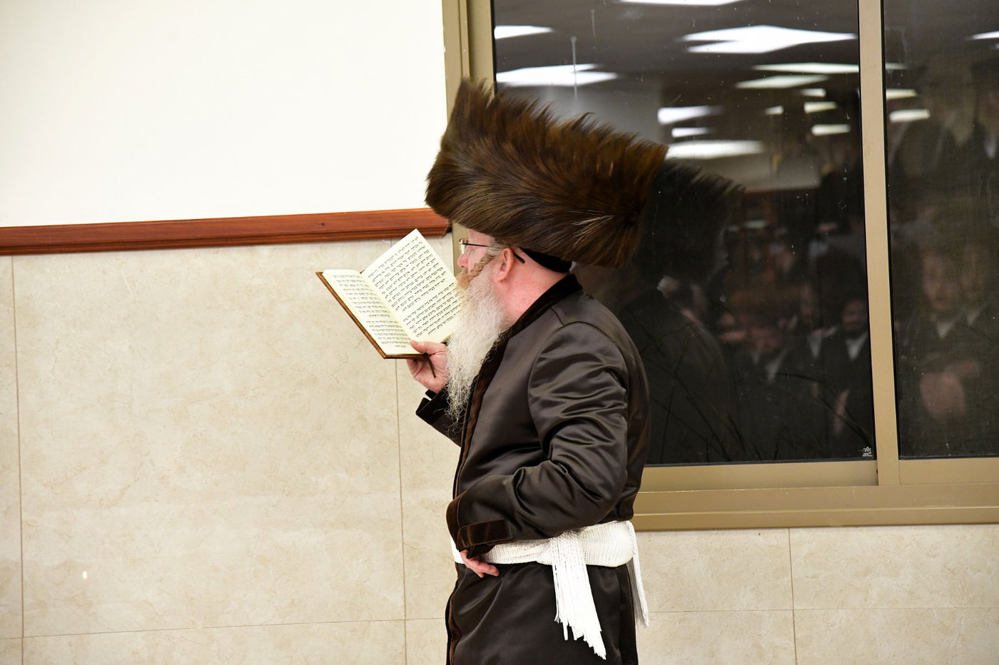 חנוכה בחצה"ק קרעטשניף קריית גת