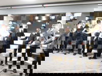 הגר"ש אנגלנדר בהדלקת נרות חנוכה