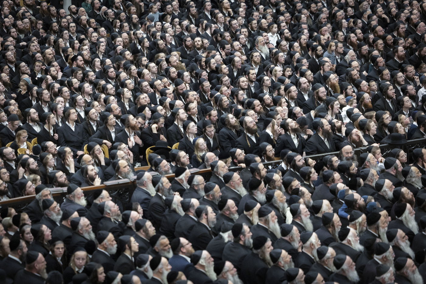 האדמו"ר מגור בהדלקת הנר הרביעי של חנוכה