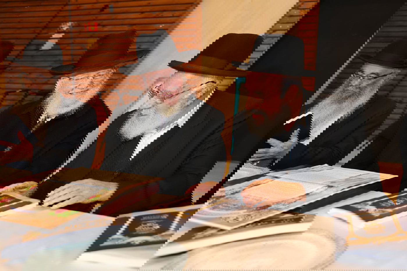 שמחת נישואי נכד הגר”מ מאזוז זצ"ל