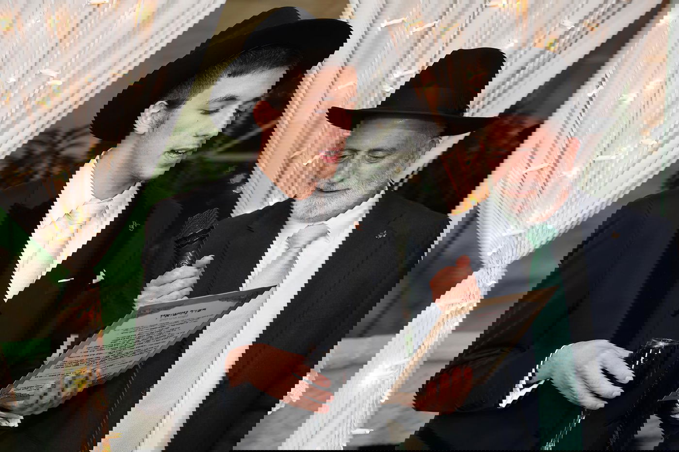 שמחת נישואי נכד הגר”מ מאזוז זצ"ל