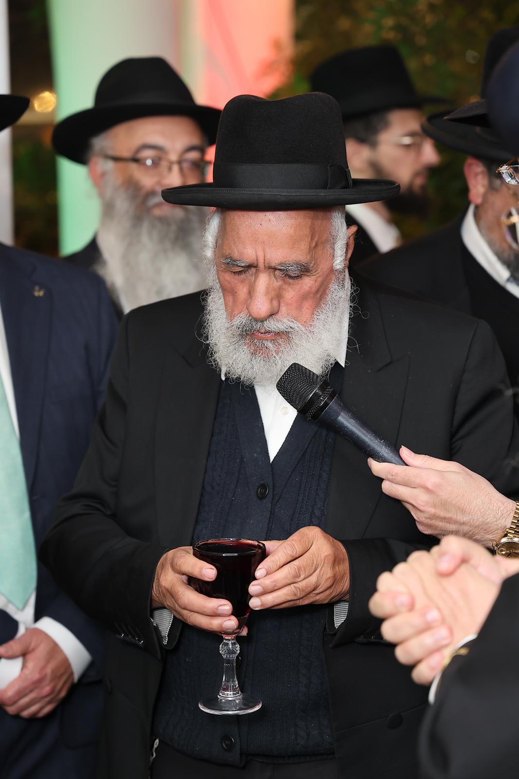 שמחת נישואי נכד הגר”מ מאזוז זצ"ל