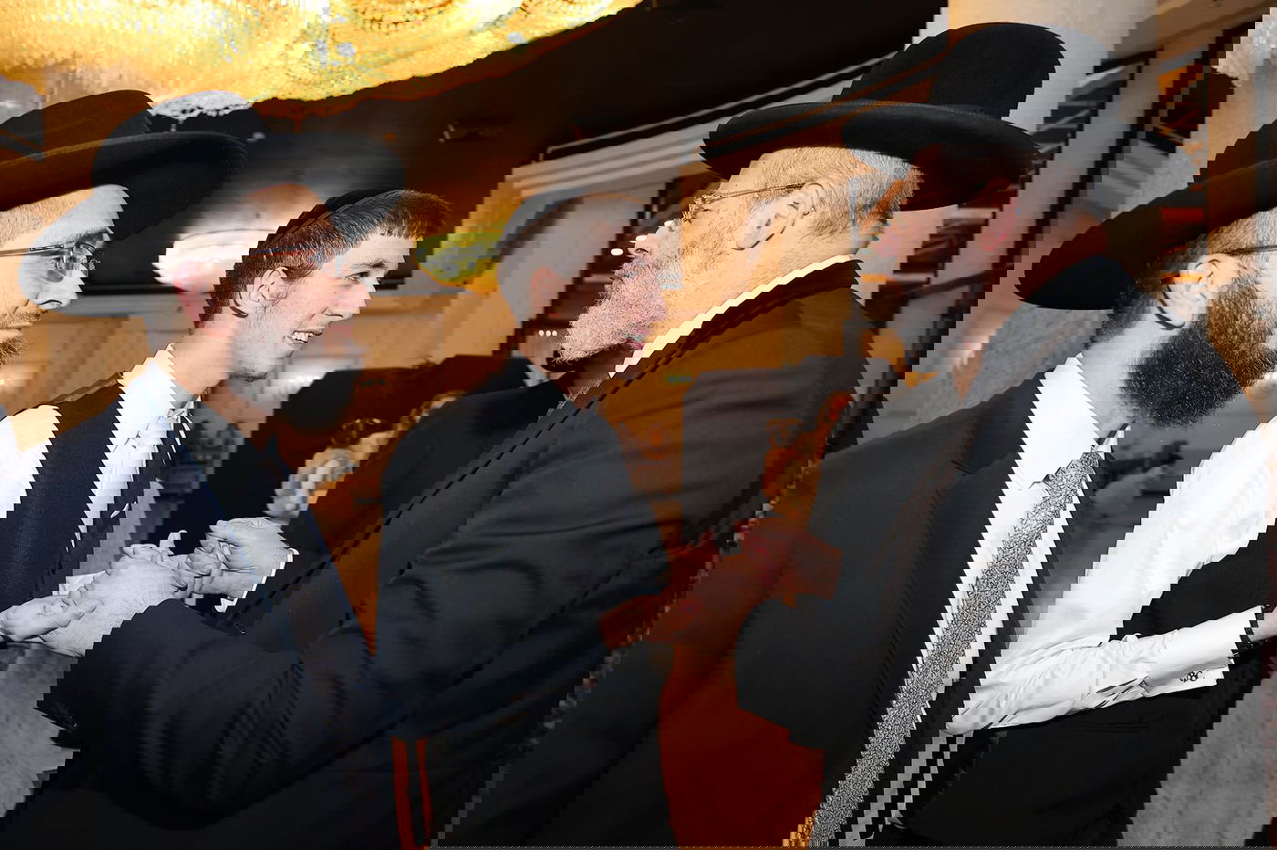 שמחת נישואי נכד הגר”מ מאזוז זצ"ל