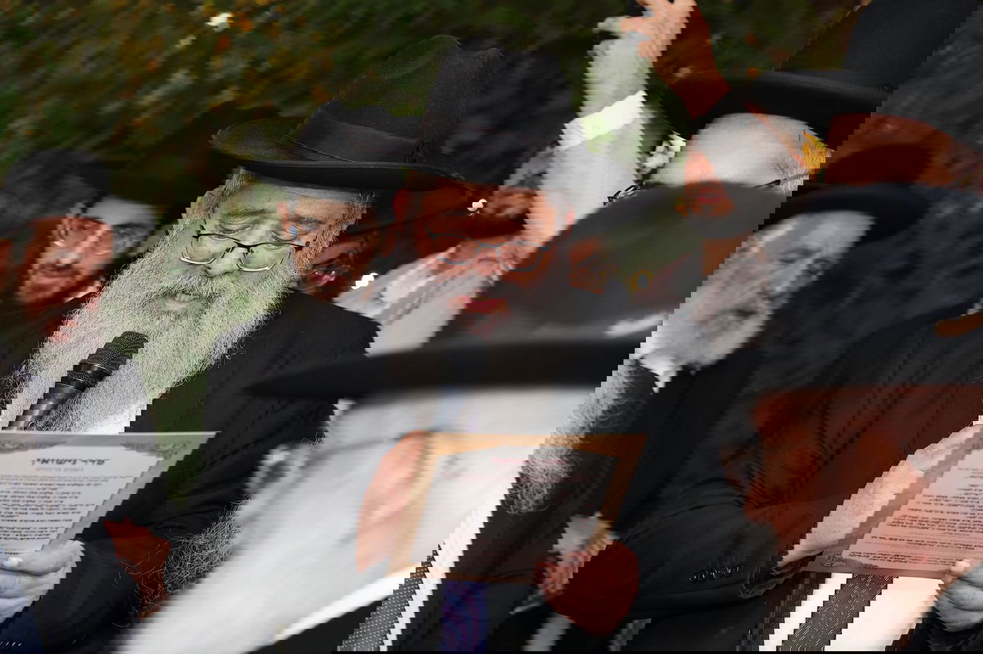 שמחת נישואי נכד הגר”מ מאזוז זצ"ל