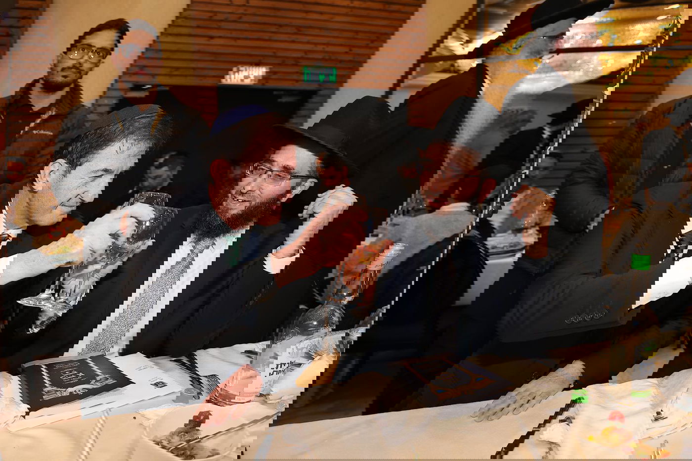 שמחת נישואי נכד הגר”מ מאזוז זצ"ל