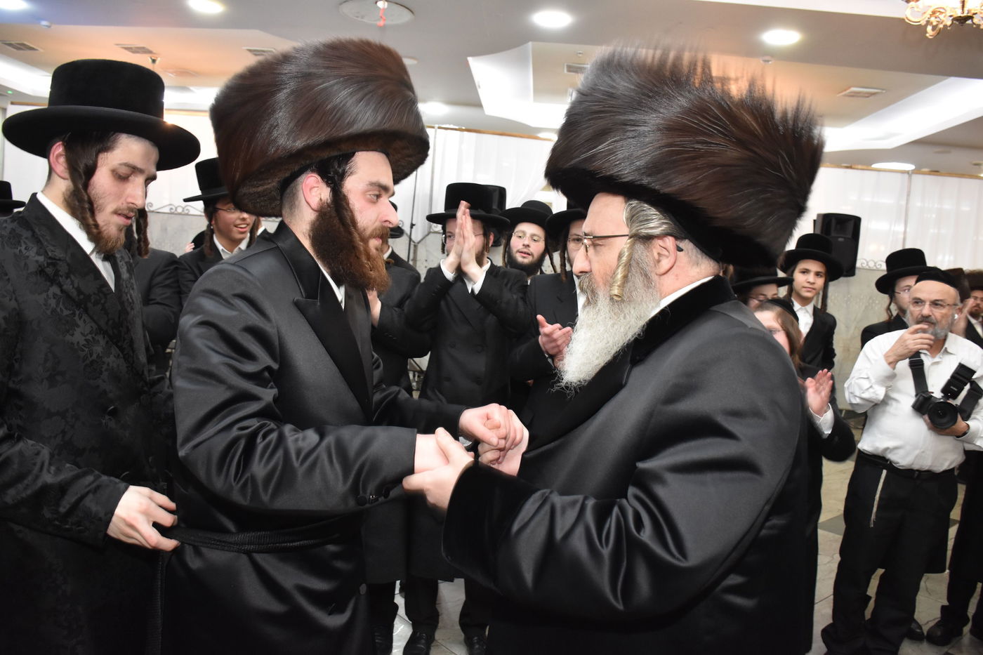  שמחת החתונה בחצרות גארליץ -  מישקולץ - עתלית