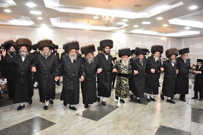 שמחת החתונה בחצרות גארליץ - מישקולץ - עתלית