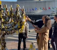 כך נראתה הדלקת נר חנוכה במקום החשוך ביותר בעולם - בחנוכיית הרקטות | תיעוד