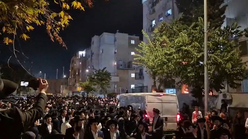 התהלוכה במודיעין עילית