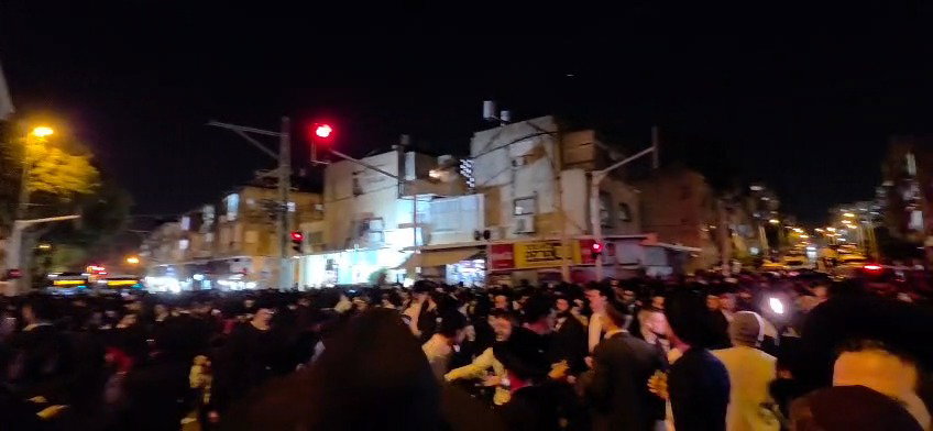 התהלוכה בבני ברק