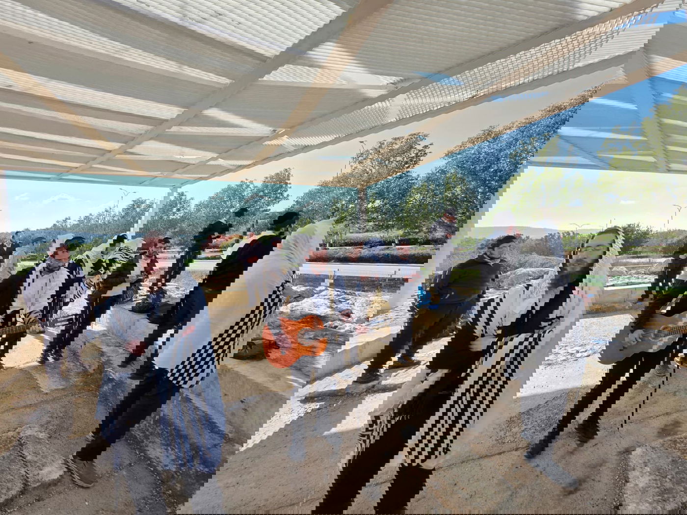 חנוכה בבית הכנסת העתיק אום אל-עומדן שבמודיעין