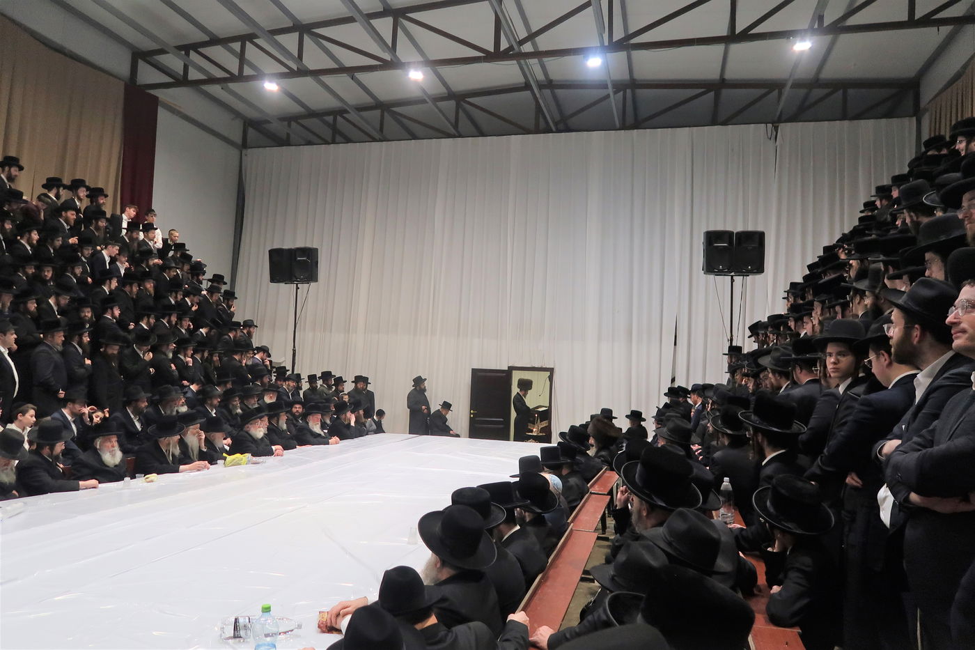 זאת חנוכה בחצה"ק סאדיגורה