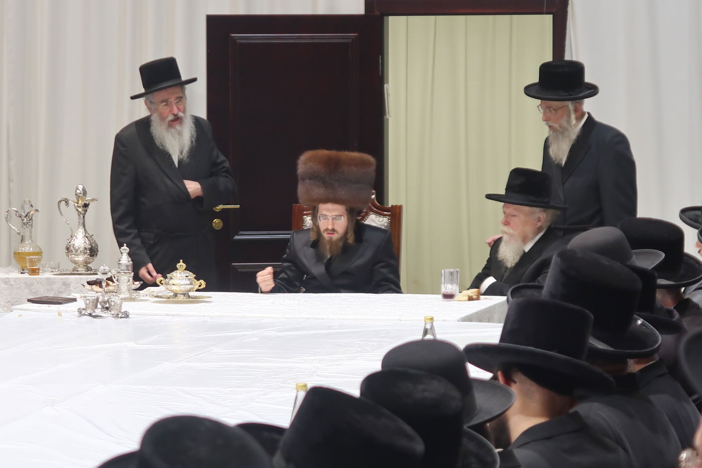 זאת חנוכה בחצה"ק סאדיגורה