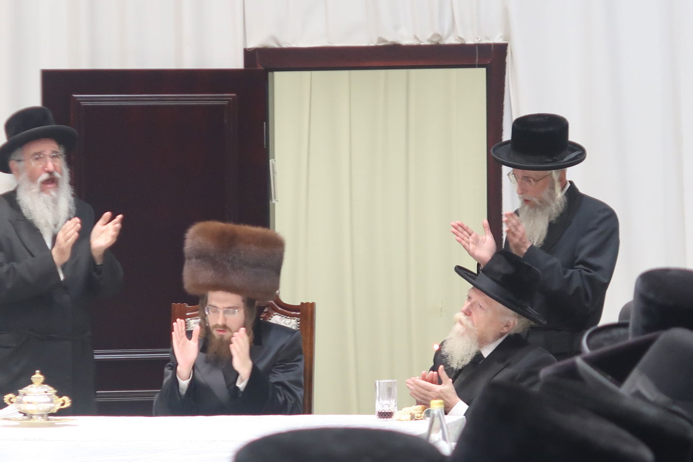 זאת חנוכה בחצה"ק סאדיגורה