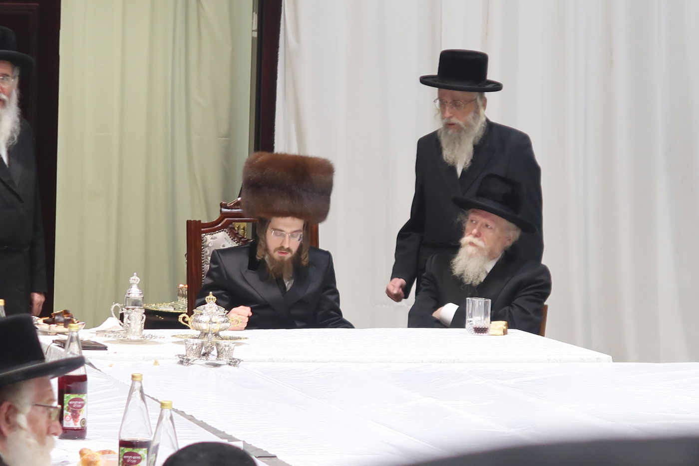 זאת חנוכה בחצה"ק סאדיגורה