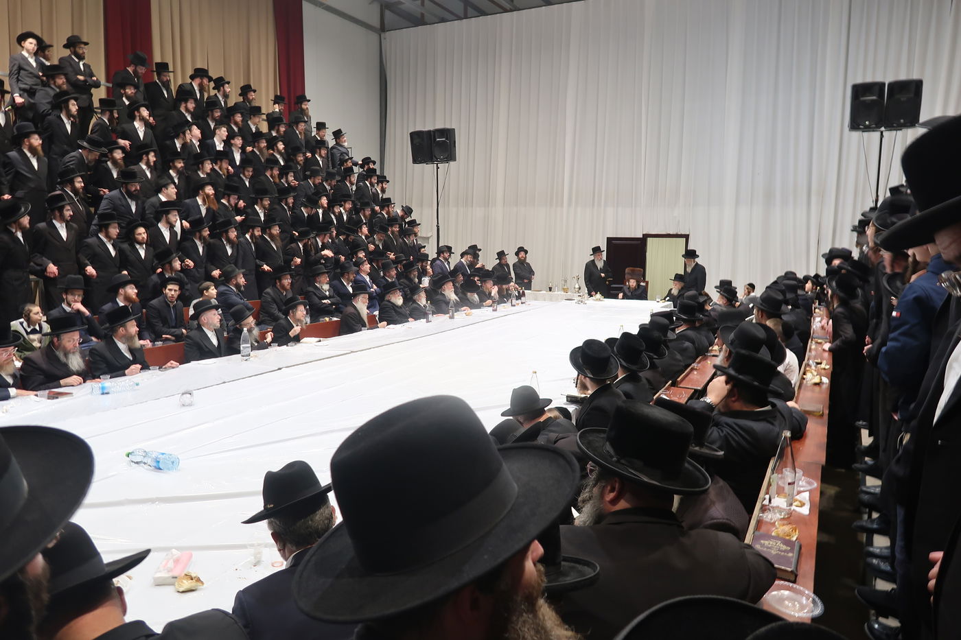 זאת חנוכה בחצה"ק סאדיגורה