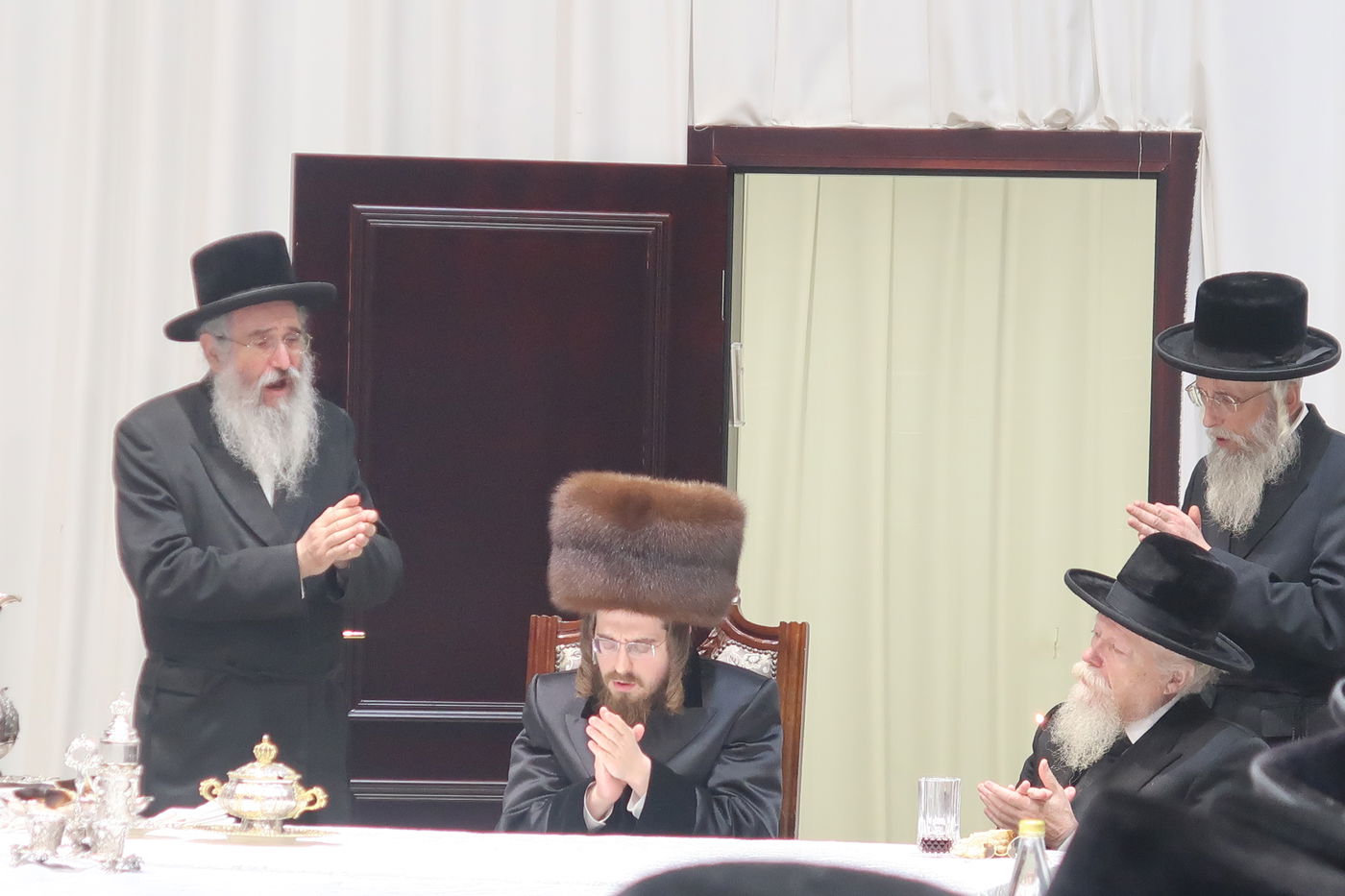 זאת חנוכה בחצה"ק סאדיגורה