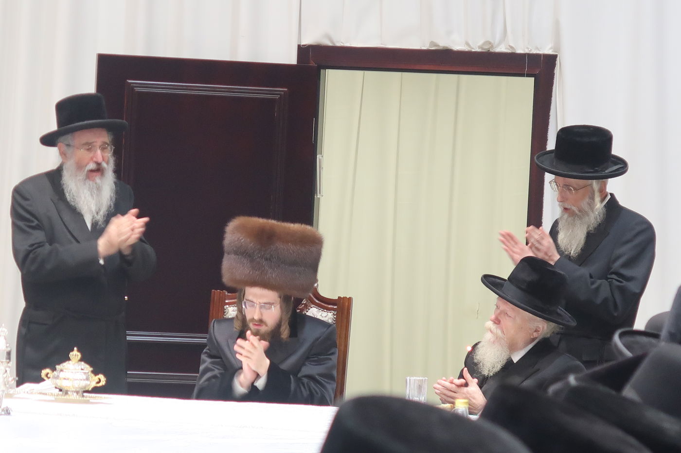 זאת חנוכה בחצה"ק סאדיגורה